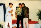 die Wohnung wird zur Irrenanstalt umger�stet, als der Staubsaugervertreter (Thomas Vestweber) auftaucht