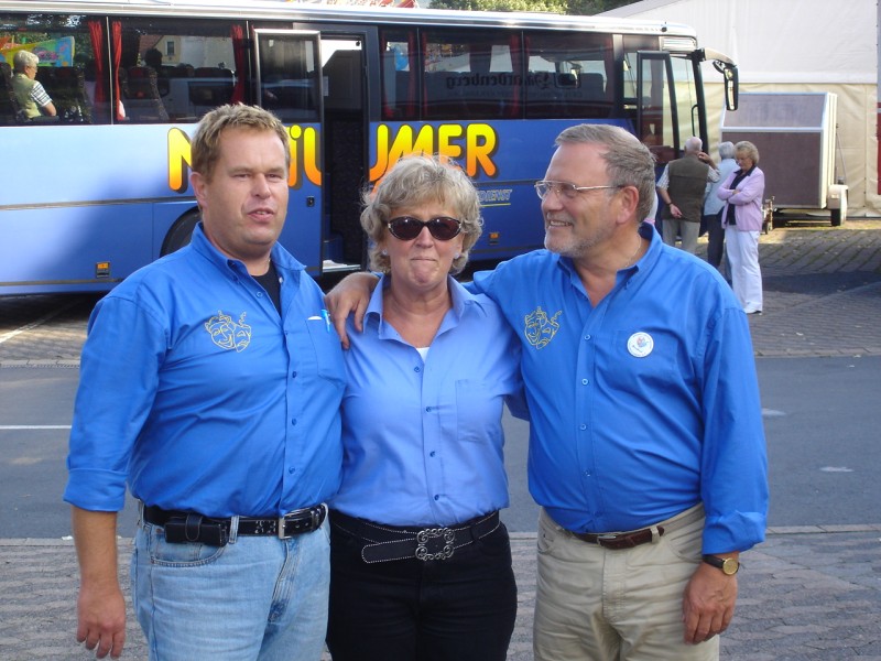 unsere "Chefs" Hartmut B&ouml;hne, Gisela Noll und Manfred Liehe (Fahrt nach Hann. M�nden am 11.8.2007)