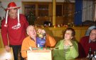 Heinz Aubel hat den Hauptpreis bekommen (Weihnachtsfeier am 11.12.07)