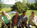 Die wichtigsten M&auml;nner von Densberg (laut langj&auml;hrigem Ortsvorsteher Wolfgang Dr&uuml;sedau) auf einer Bank: Friedbert Vestweber, Heinz Aubel, Wilhelm Wagner und Karl Wetzlar