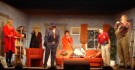 Szene mit Tanja Pareigis, Burkhard Jahnke (Zuh�lter <em>Angelo Stagioni</em>), Swenja Schrader, Markus Lehnert und Klaus-Dieter Garms (M�belpacker <em>Klaus</em>)