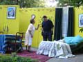 die Tante (Anneliese Range) stellt den Einbrecher (Erich Kramer), Probe am 12.7.06