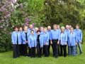 Gruppenbild aufgenommen im Pfarrgarten am 17.5.06, von links: Michaela G&uuml;nst-Kurz, Renate G&uuml;nst, Petra und Matthias Wilhelm, Anneliese und Georg Range, Yen-Lin Shih-Ochs, Karl-Heinz Noll, Ingeborg Neumenn, Erich Kramer, Karl-Heinz Neumann, Gunter Ochs, Gisela Noll, Heinz Aubel, Burghard Kurz, Christel Aubel und Steffen Noll