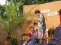 Heinz-Dieter bringt seiner Mama Eleonore (Renate G&uuml;nst) das Verl&auml;ngerungskabel (Premiere am 6.7.)