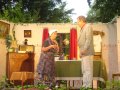 Julchen (Anneliese Range) trifft Harry (Karl-Heinz Neumann)