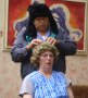 Wunderheiler Olaf (Erich Kramer) behandelt Agnes (Andrea W�rtele), Probe am 6. Juli