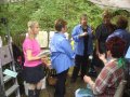 hinter den Kulissen vor Beginn der Vorstellung: von links Kristin Junghans, Marion Schilbe, Ingeborg Neumann, Andrea W�rtele, Gisela Noll und Renate G�nst